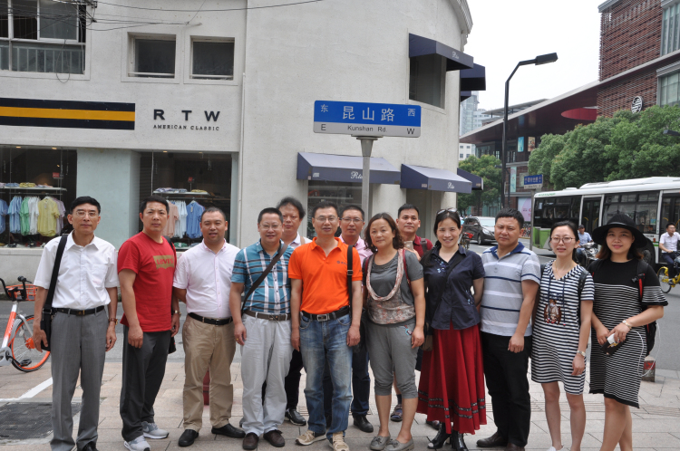 6汇聚“昆山之路”.jpg 6汇聚“昆山之路”.jpg