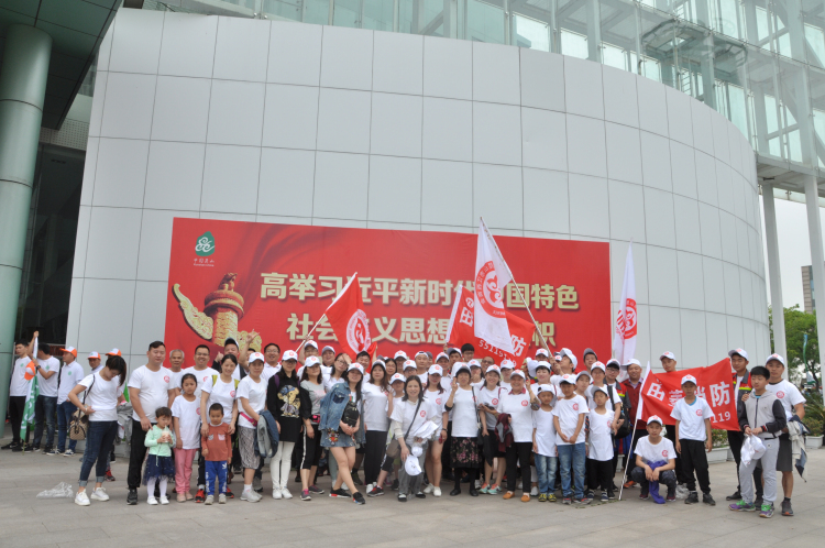 1整装待发.jpg 1整装待发.jpg