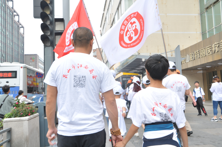 6父子齐步.jpg 6父子齐步.jpg