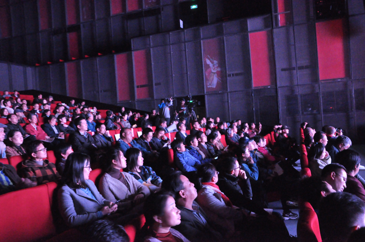 13演出现场.jpg 13演出现场.jpg