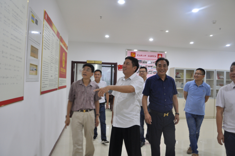 DSC_0076.jpg DSC_0076.jpg