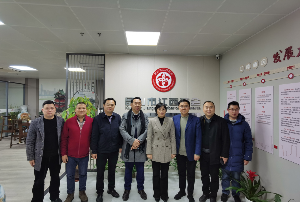 6合影.jpg