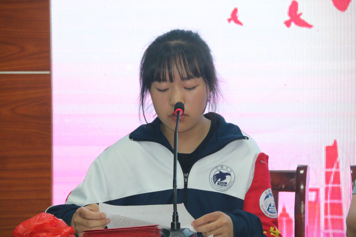 6学生代表发言.jpg