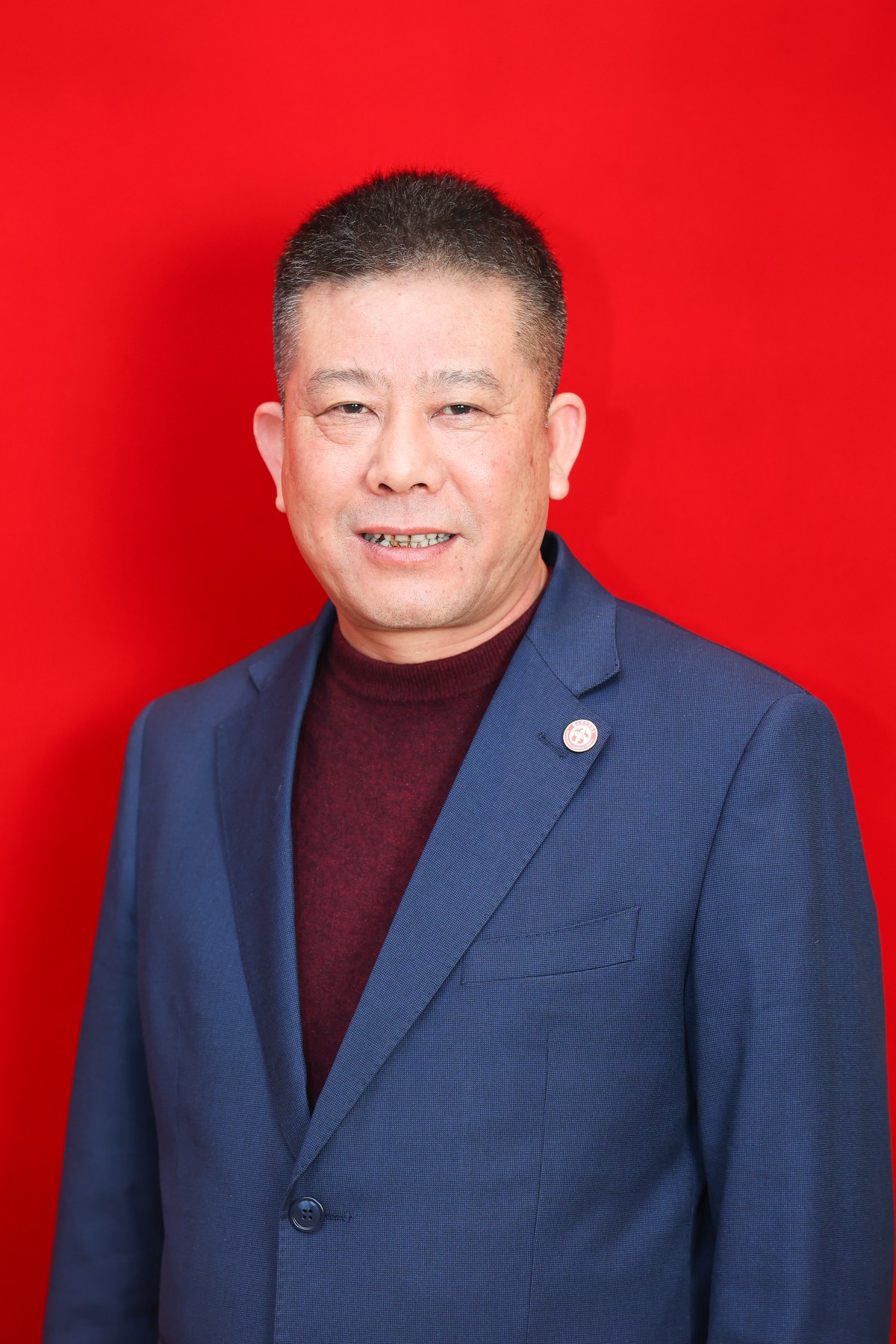 余新华