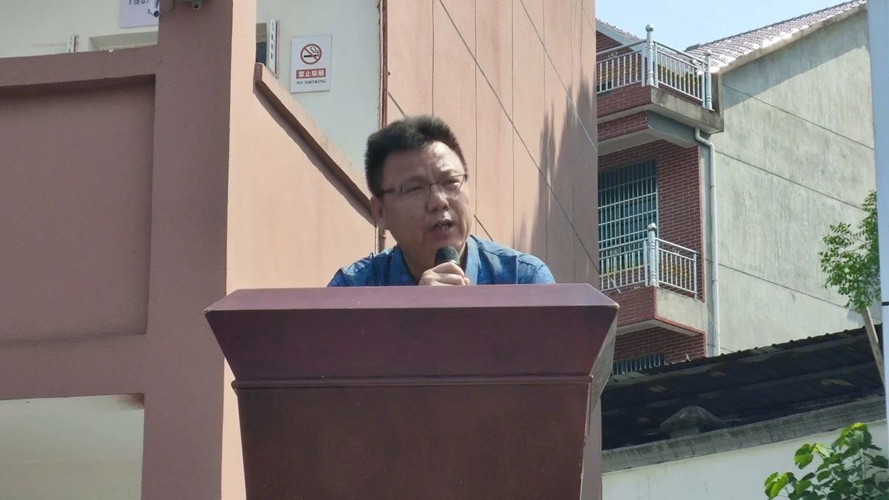 4出资人周建双讲话.jpg 4出资人周建双讲话.jpg